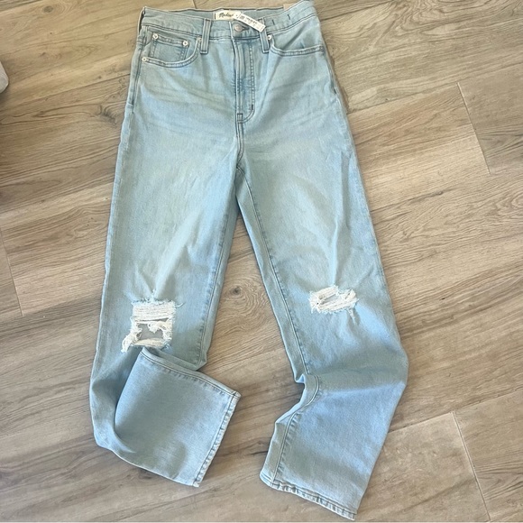 The Perfect Vintage Jean in Grandbay Wash: Ripped Edition NWT $148 - Picture 4 of 6